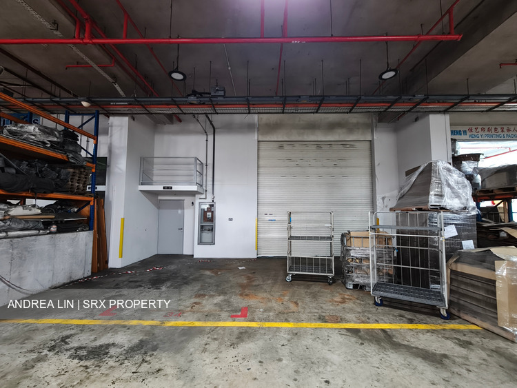 West Connect Building (D22), Factory #553857781